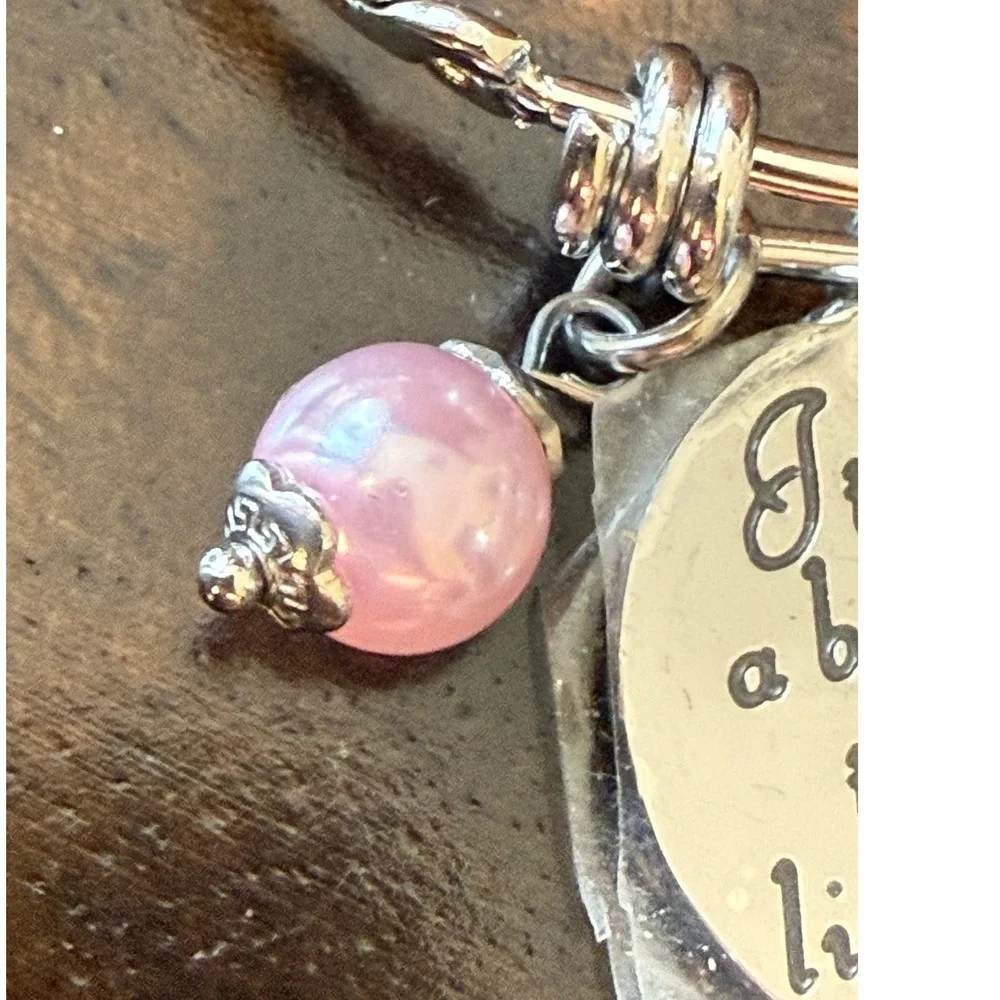 Teacher Appreciation Silver Bangle Bracelet Big Heart Teach Little Minds‎ Apple
